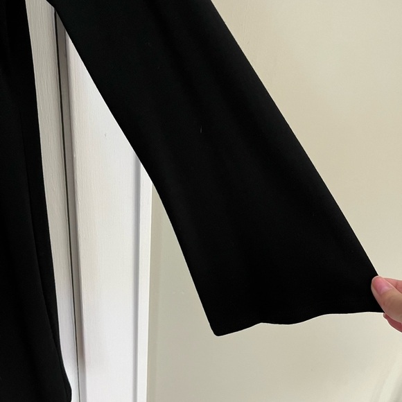 Eileen Fisher Black Jersey Knit Long Sleeve Shift Dress size M Minimalist - Picture 5 of 14
